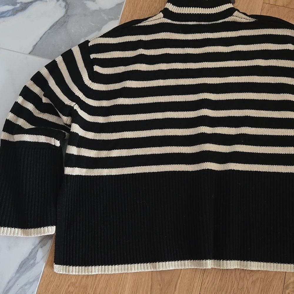 Toteme Signature Striped Turtleneck Sweater, XS, GUC, Wool Blend, Quiet Lux - Picture 4 of 9